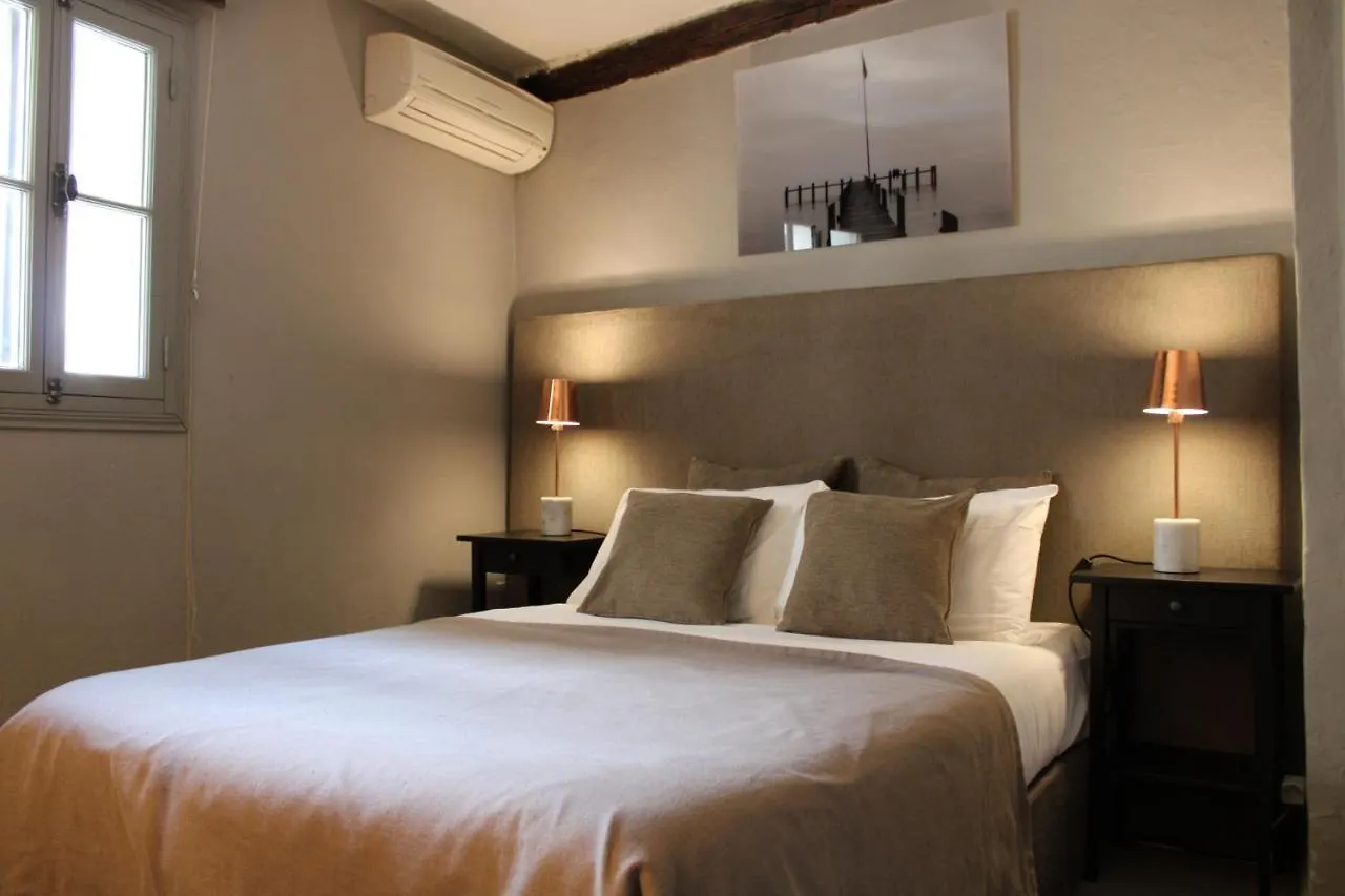 Nocleg ze śniadaniem Bed and Breakfast La Banasterie Awinion